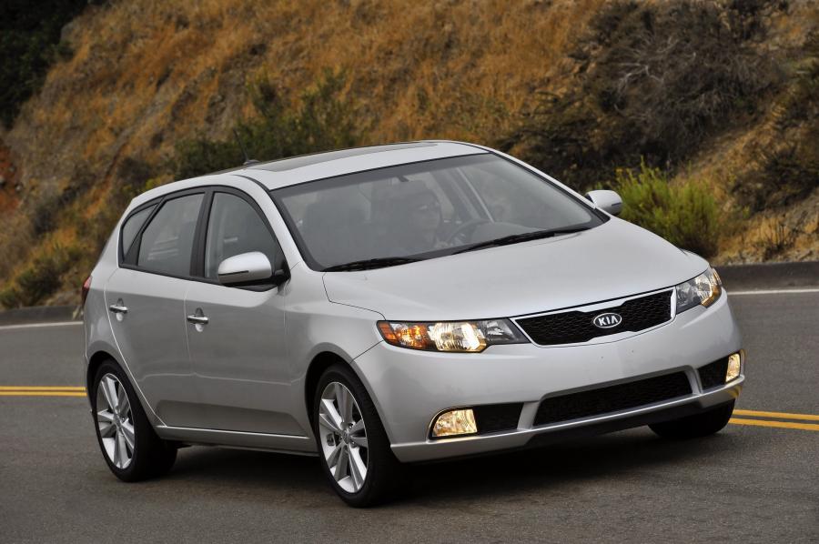  Kia Forte 5-Door 2011 года  (фото 70 из 89)